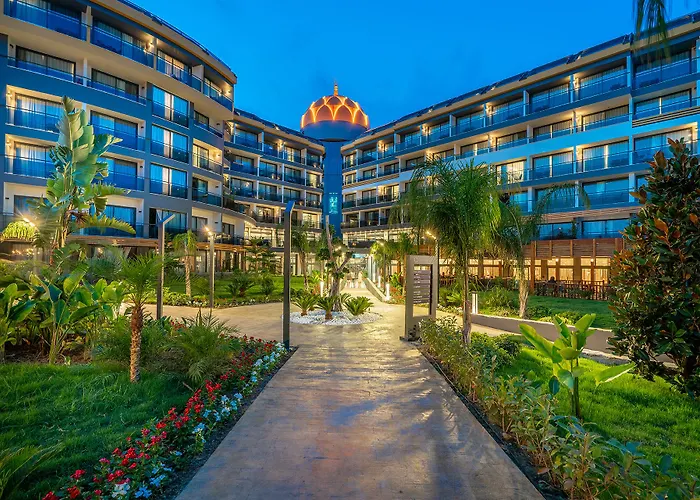 Arnor De Luxe Hotel & Spa Side